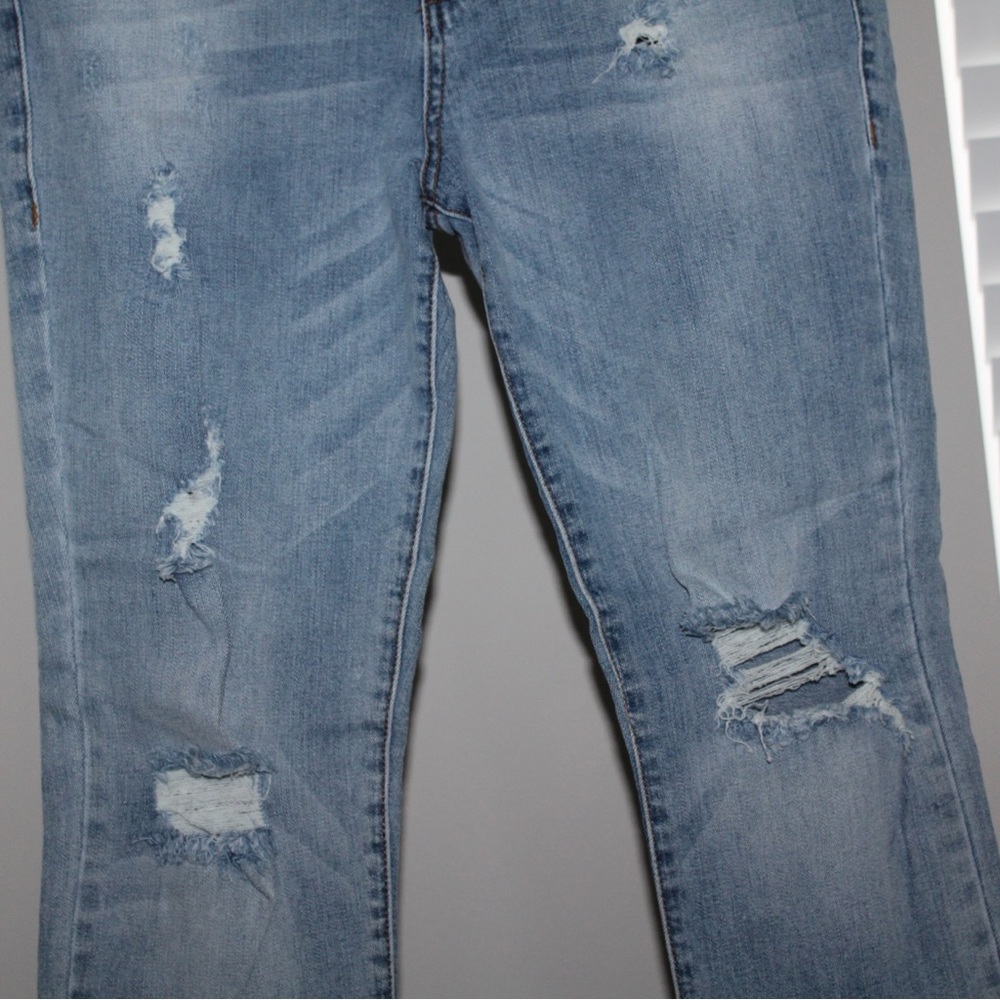BP. Distressed Skinny Jeans - Picture 6 of 16